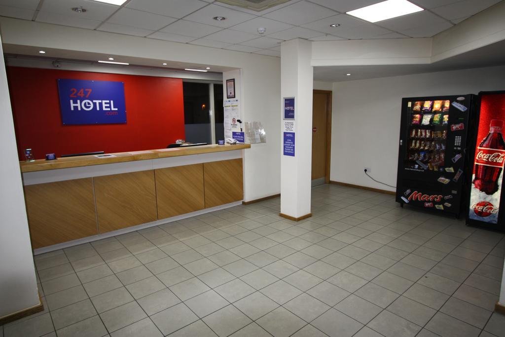 247Hotel.Com Oldham Exteriör bild